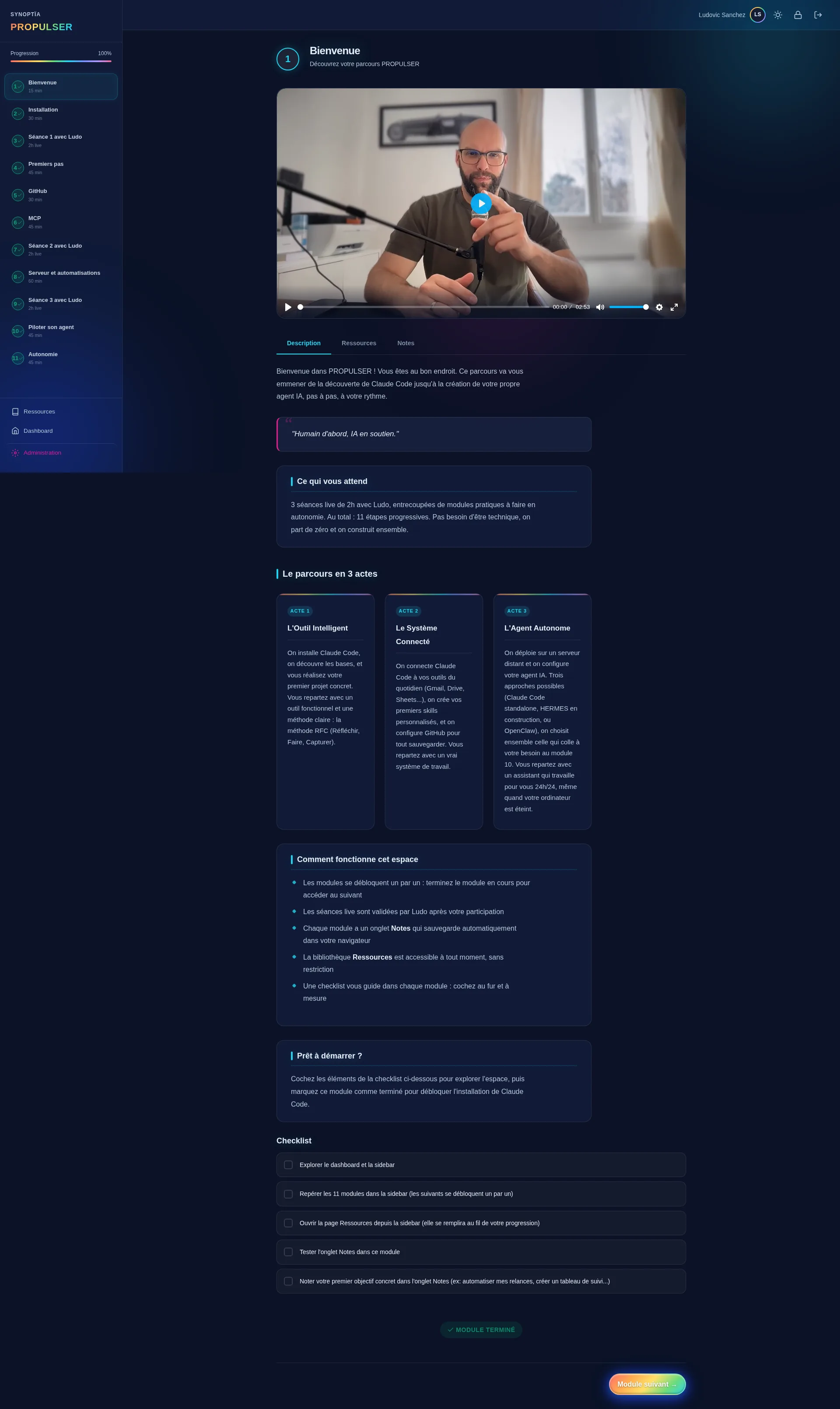Page module avec vidéo, parcours en 3 actes et checklist de progression